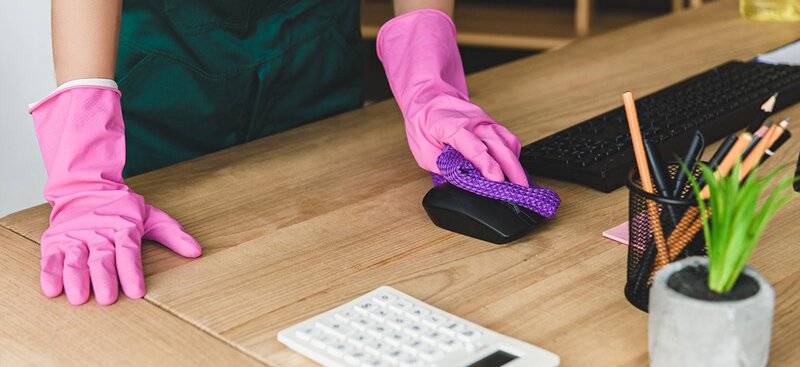Quick Clean - Servicii curatenie